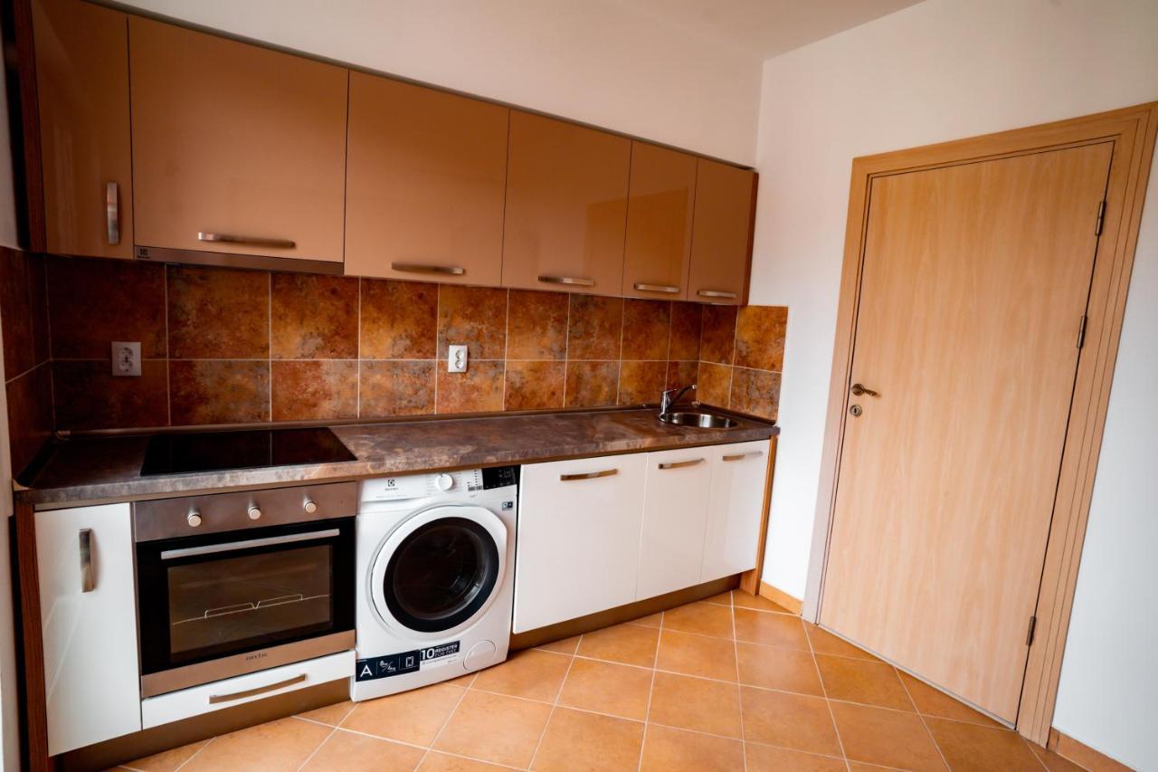 Elite Apartments Σινάια Εξωτερικό φωτογραφία