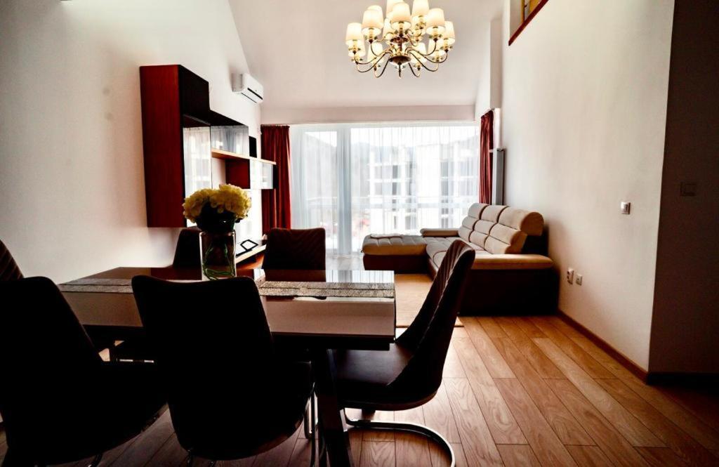 Elite Apartments Σινάια Εξωτερικό φωτογραφία
